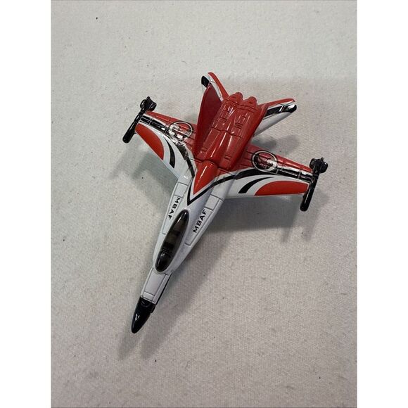 Matchbox 2001 Release Sky Busters SB-46 Attack Jet F/A 18 Hornet Vintage,collect - Picture 1 of 14